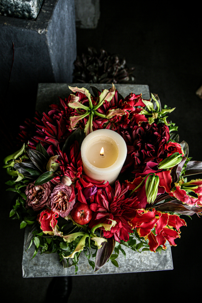 Conte wreath arrangement